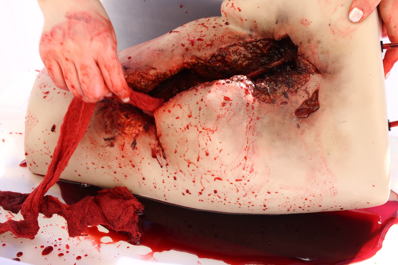 Haemostatic Clotting Trainer - Combat Trauma Thigh - Image 4