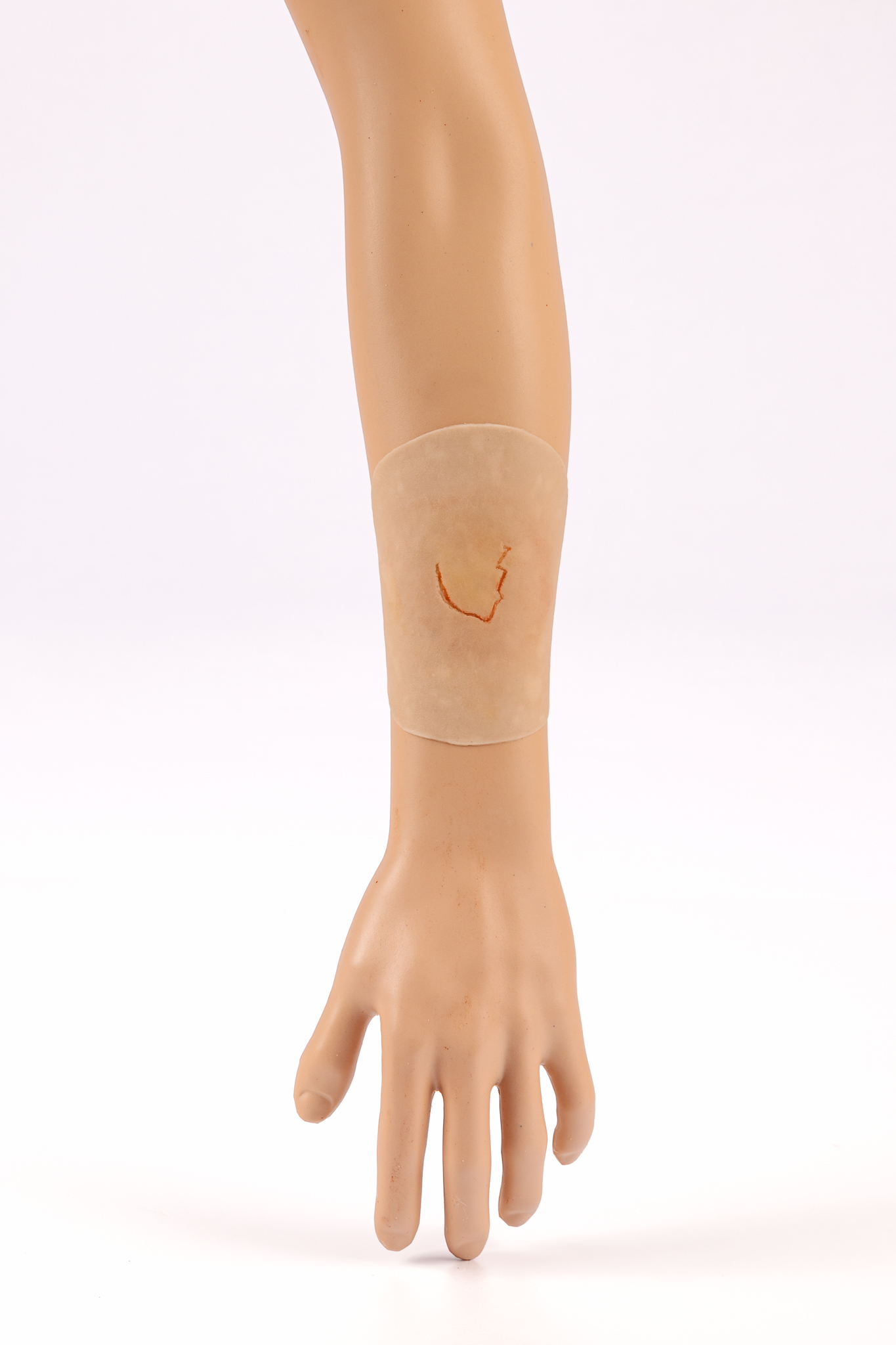 Clinical Skin Tear Range - Image 2
