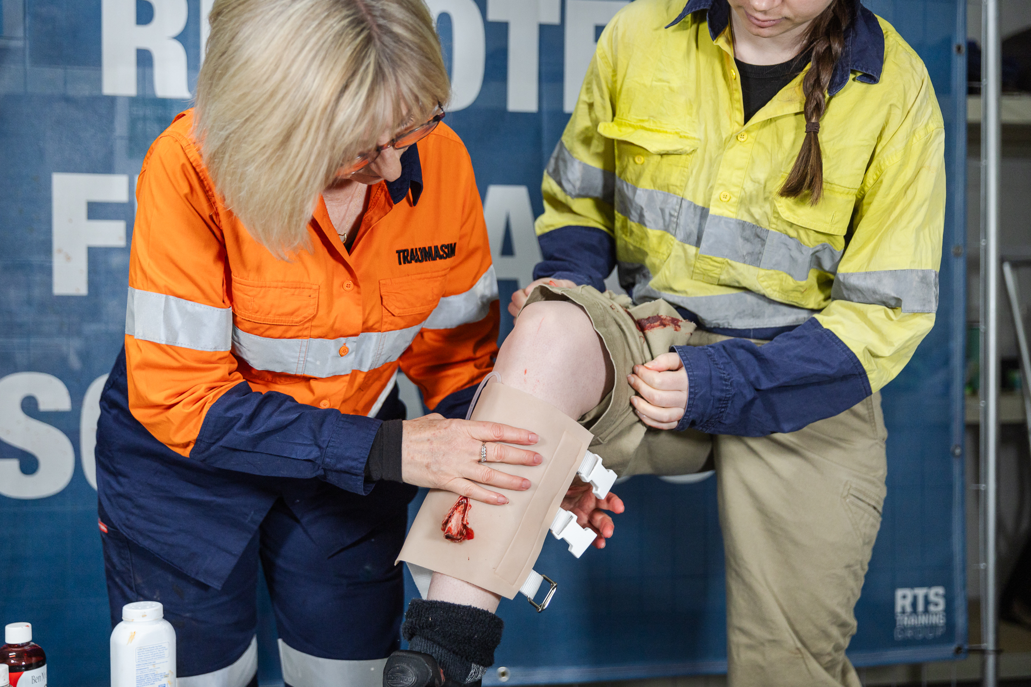 TraumaWear - Open Tibial Fracture Lower Leg with Bleeding Capacity - Image 3